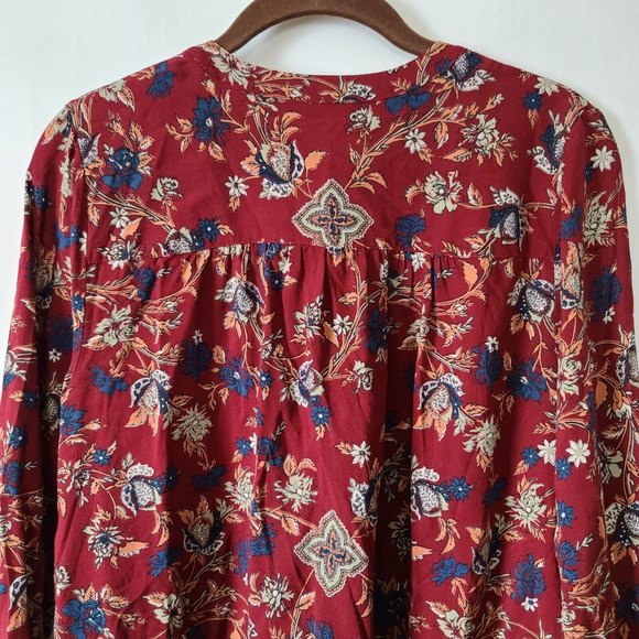 LUCKY BRAND Live in Love Button Down Top Sz S Round Neck Red Floral Long Slv EUC - Picture 5 of 6